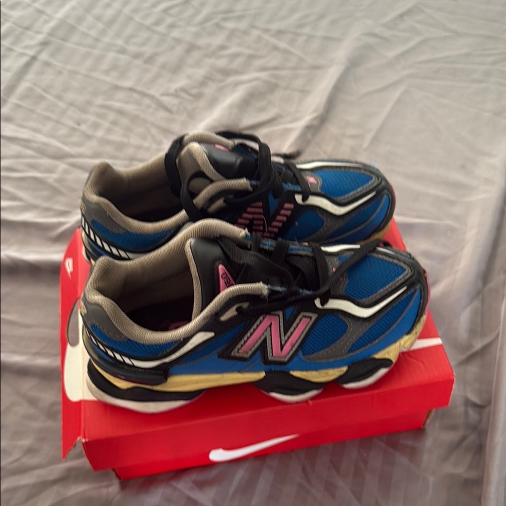 New Balance Kids Sneakers in Blue and Pink
